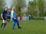 S.K.N.W.K. 3 - FC De Westhoek '20 4 (comp.) seizoen 2021-2022 (81/108)